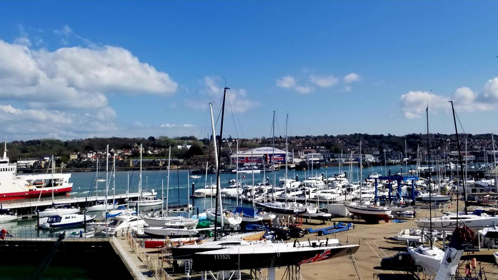 Pinnacle Suites Hotel Cowes  Kültér fotó