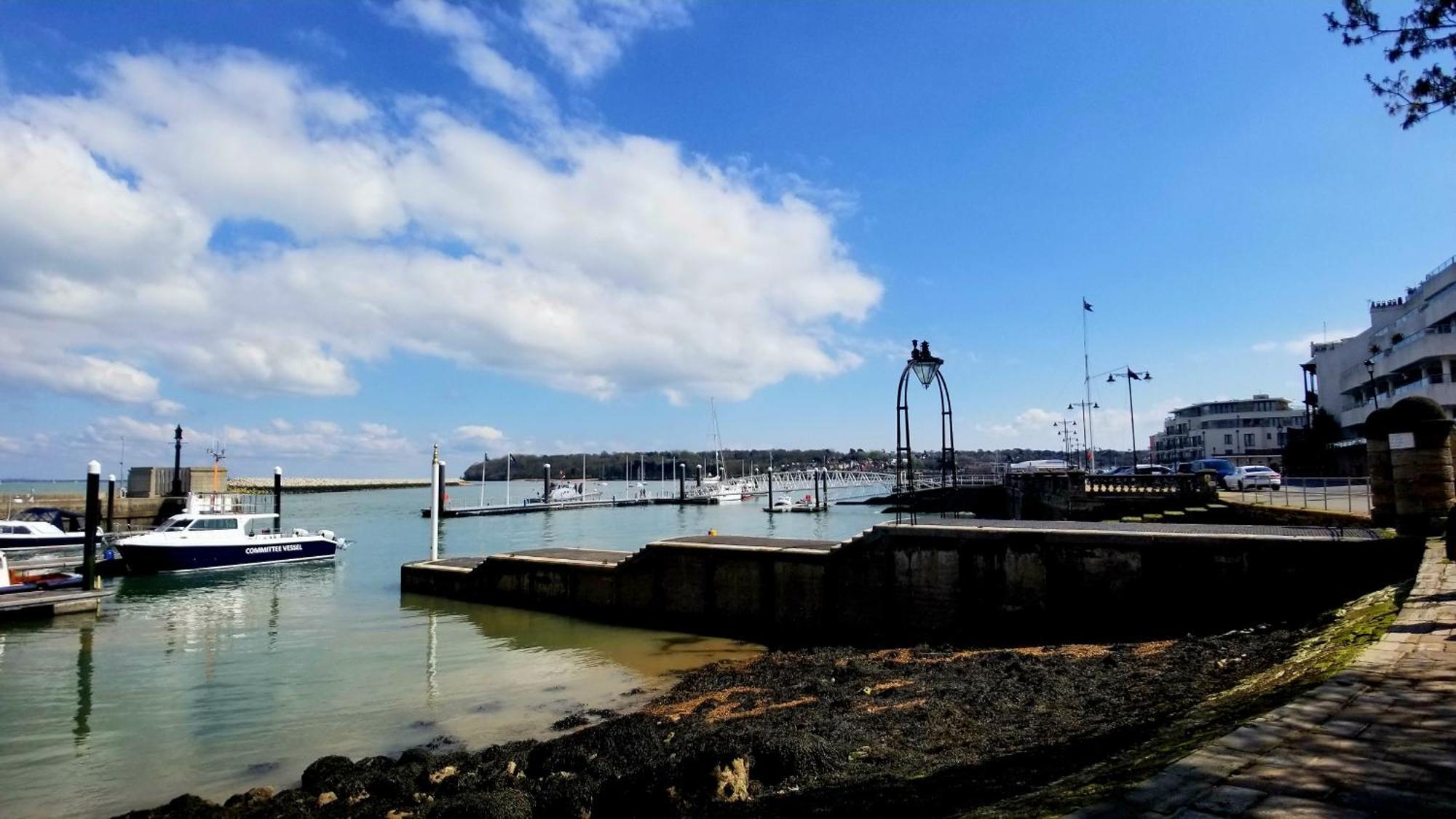 Pinnacle Suites Hotel Cowes  Kültér fotó